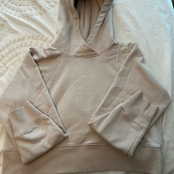 Lululemon loungeful cropped hoodie in Beige with sparkle. Size 6. - Picture 3 of 9